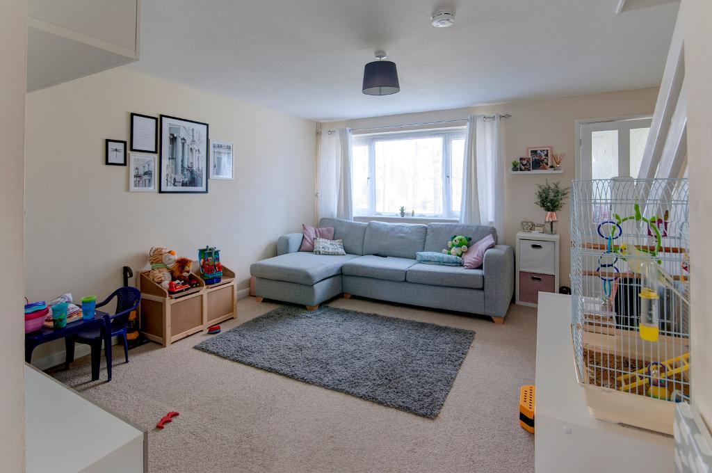 3 Bedroom House for Sale in Seaford, BN25 3DA