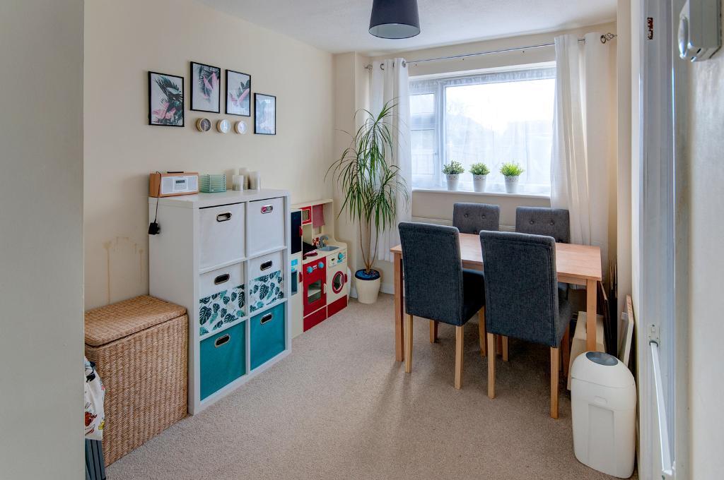 3 Bedroom House for Sale in Seaford, BN25 3DA