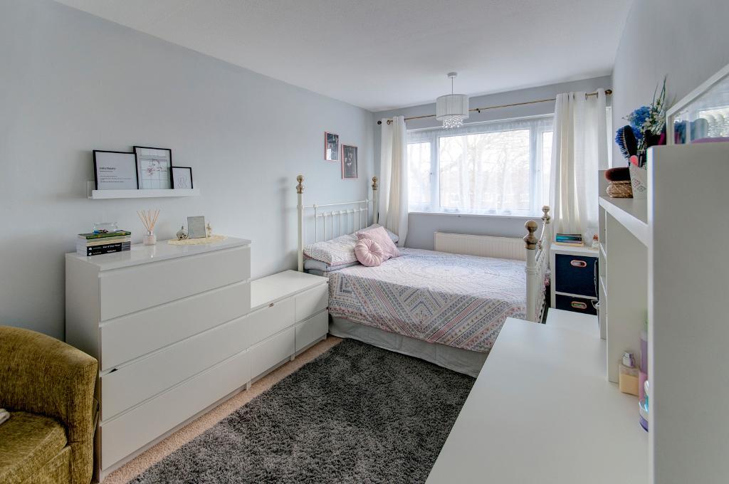 3 Bedroom House for Sale in Seaford, BN25 3DA