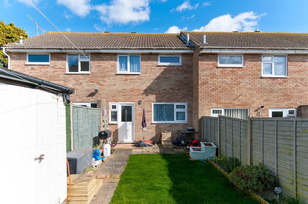 3 Bedroom House for Sale in Seaford, BN25 3DA