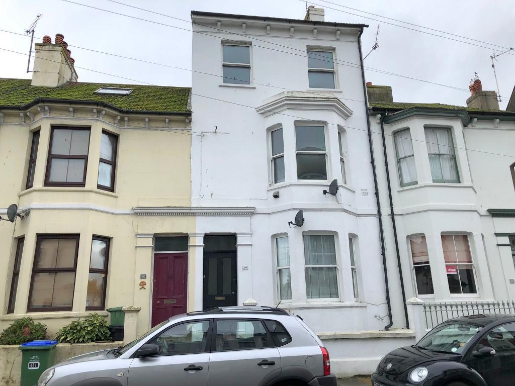 Meeching Road, Newhaven, BN9 9RL