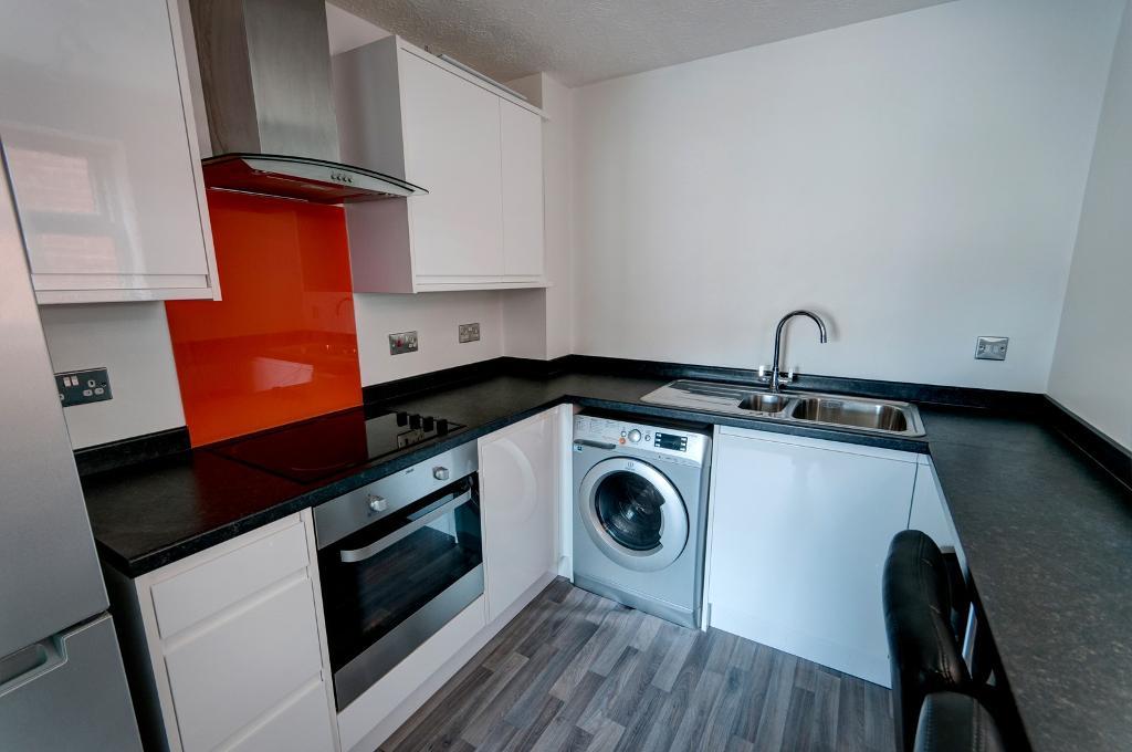 1 Bedroom Flat for Sale in Seaford Newberry Tully