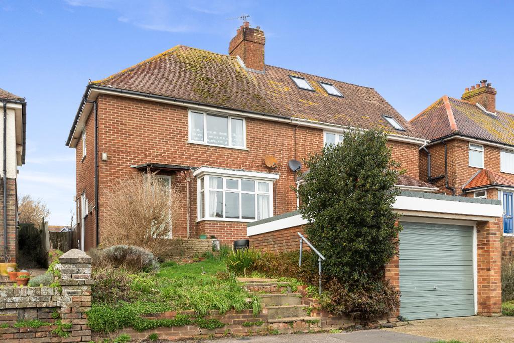 2 Bedroom House for Sale in Seaford, BN25 3EH