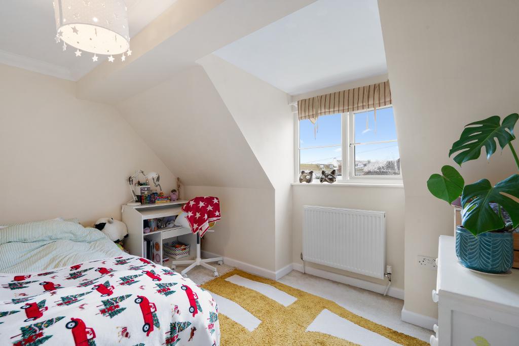 3 Bedroom House for Sale in Seaford, BN25 1EY
