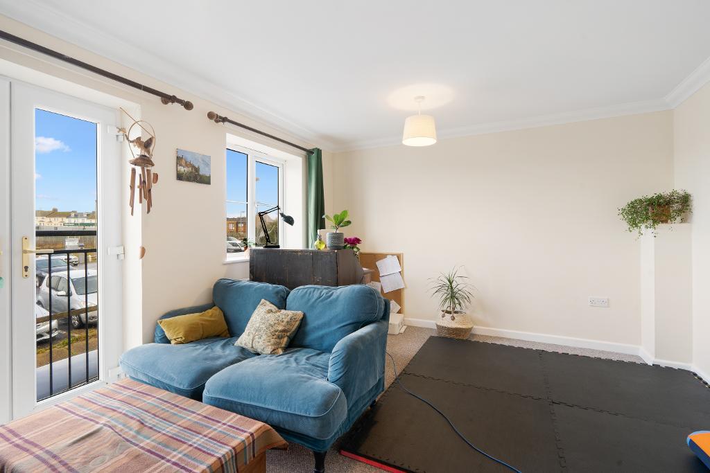 3 Bedroom House for Sale in Seaford, BN25 1EY