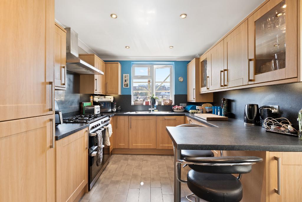 3 Bedroom House for Sale in Seaford, BN25 2DL