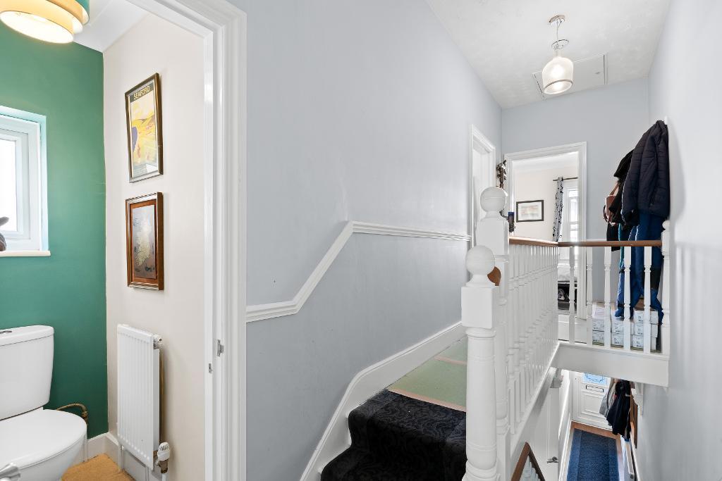 3 Bedroom House for Sale in Seaford, BN25 2DL