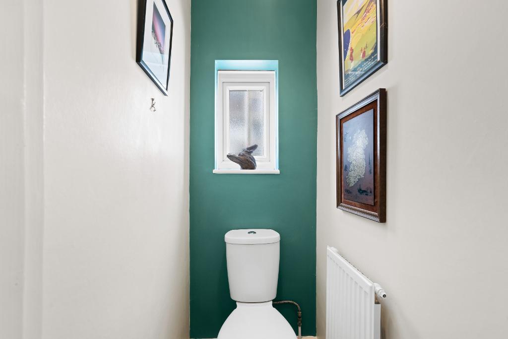 3 Bedroom House for Sale in Seaford, BN25 2DL