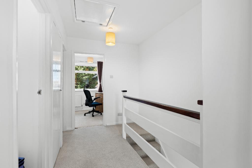 3 Bedroom House for Sale in Seaford, BN25 3TZ