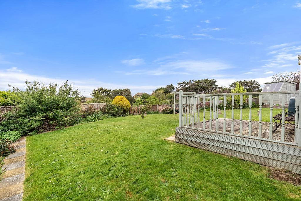 2 Bedroom Bungalow for Sale in Seaford, BN25 2RN