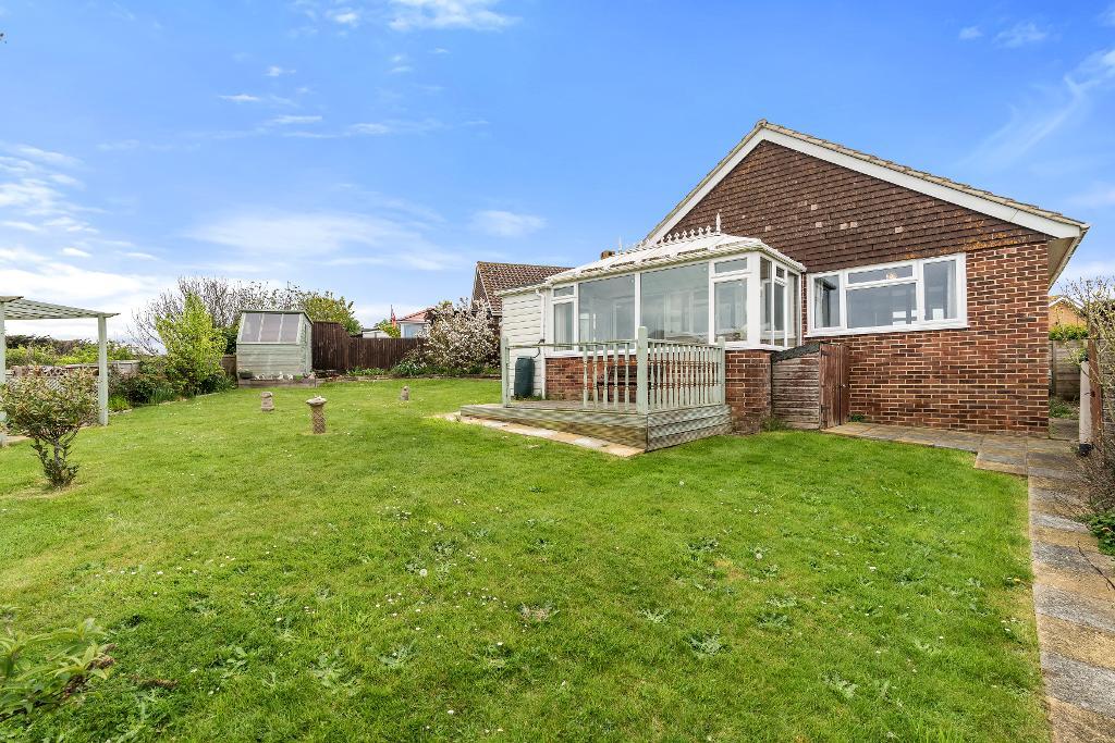 2 Bedroom Bungalow for Sale in Seaford, BN25 2RN