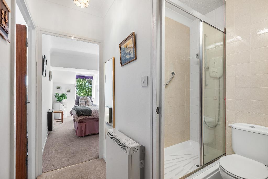 1 Bedroom Retirement flat for Sale in Seaford, BN25 4QQ