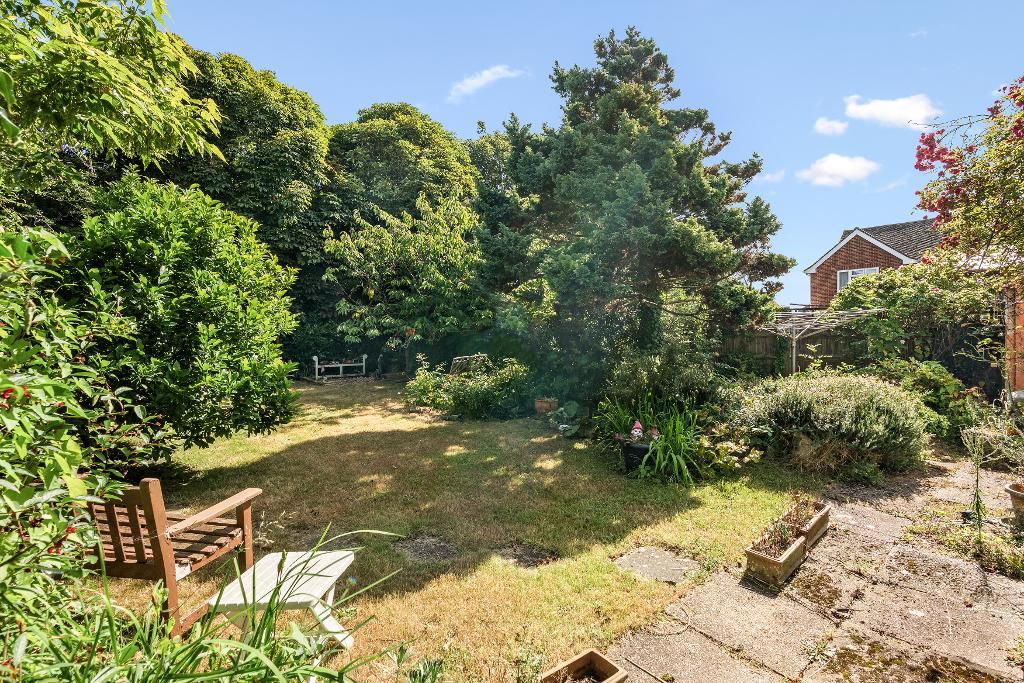 3 Bedroom House for Sale in Seaford, BN25 2LU