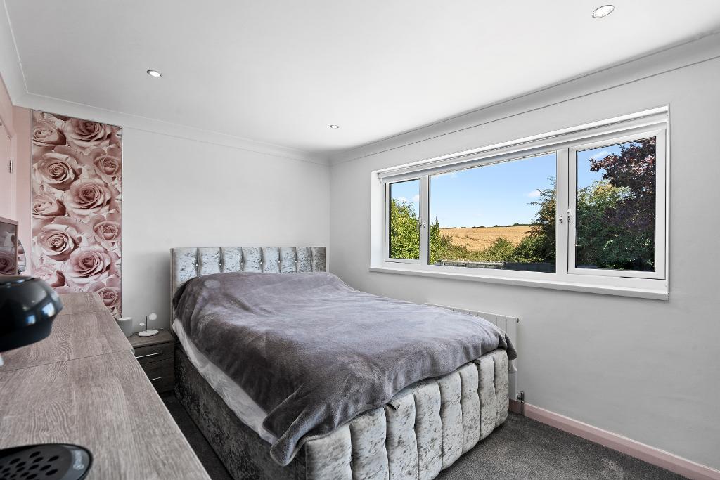 2 Bedroom House for Sale in Seaford, BN25 3EQ