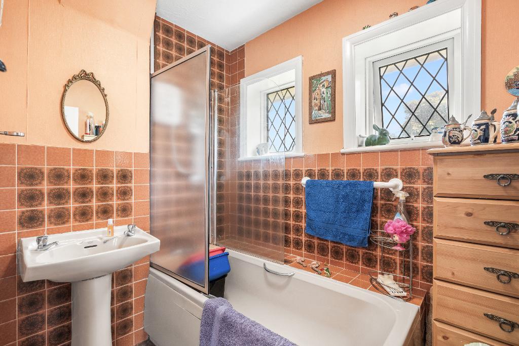 3 Bedroom House for Sale in Seaford, BN25 2LU