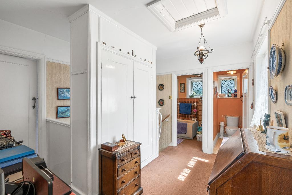 3 Bedroom House for Sale in Seaford, BN25 2LU