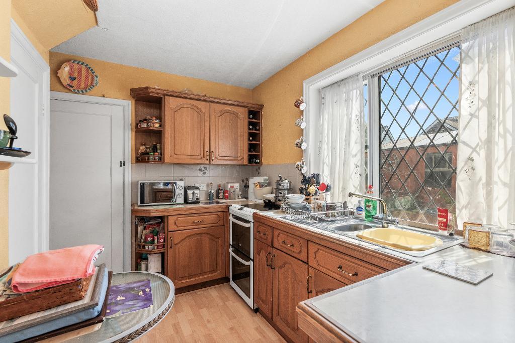 3 Bedroom House for Sale in Seaford, BN25 2LU