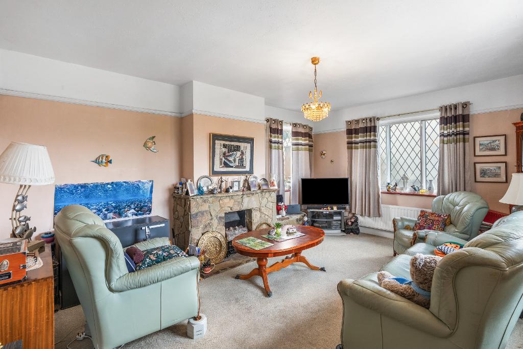 3 Bedroom House for Sale in Seaford, BN25 2LU