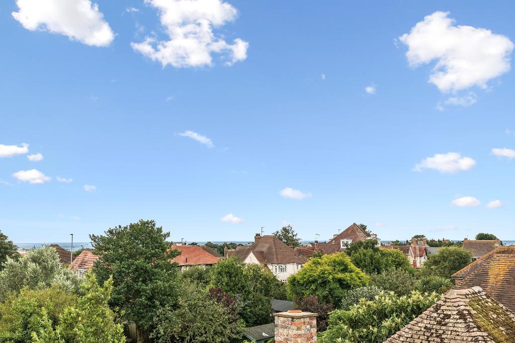 2 Bedroom Flat for Sale in Seaford, BN25 1TU
