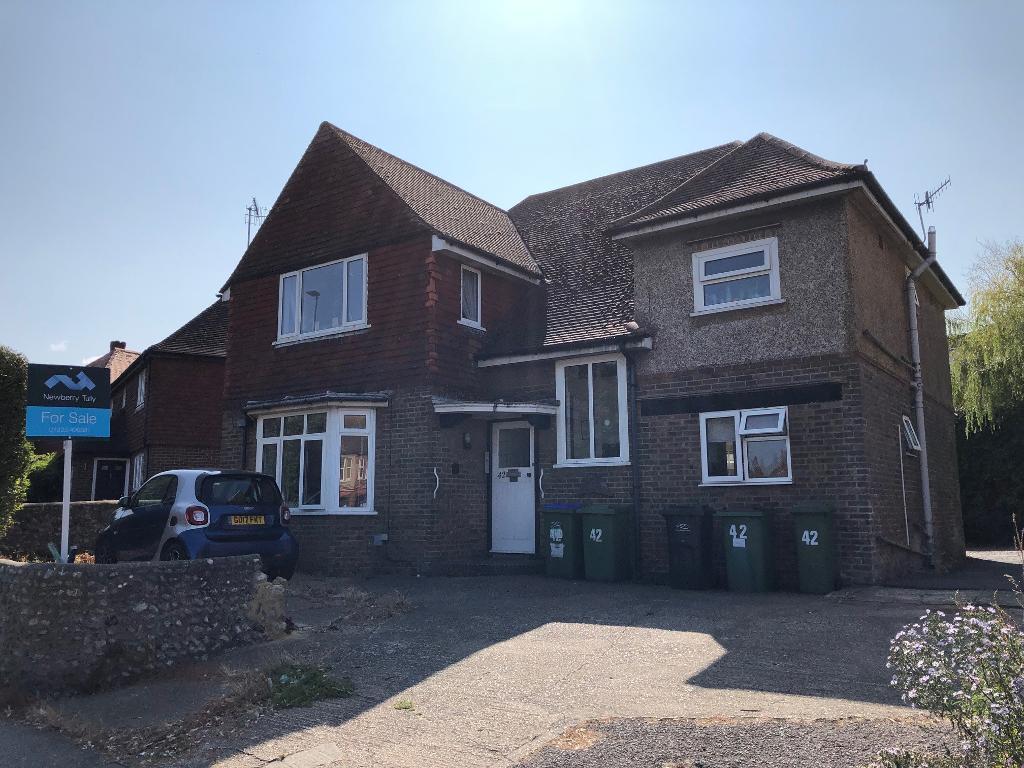 1 Bedroom Flat for Sale in Seaford, BN25 1RP