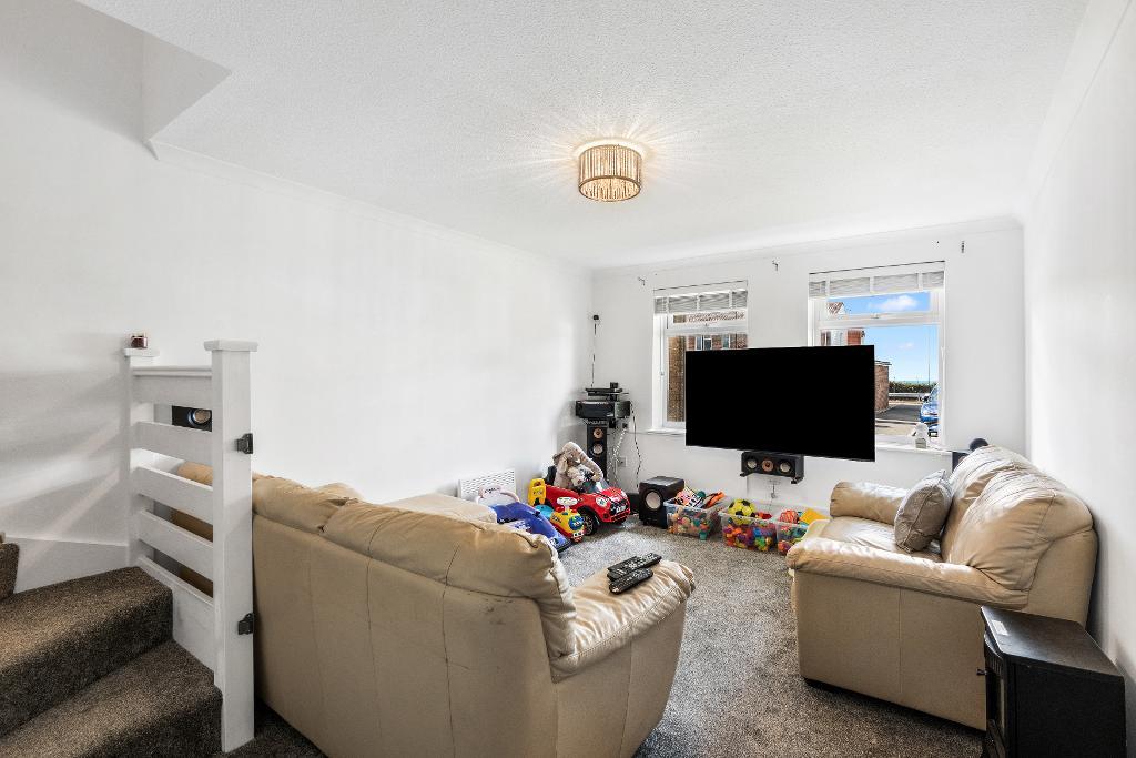 2 Bedroom House for Sale in Seaford, BN25 2DY
