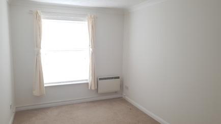 2 Bedroom Flat to Rent in Seaford, BN25 1AW