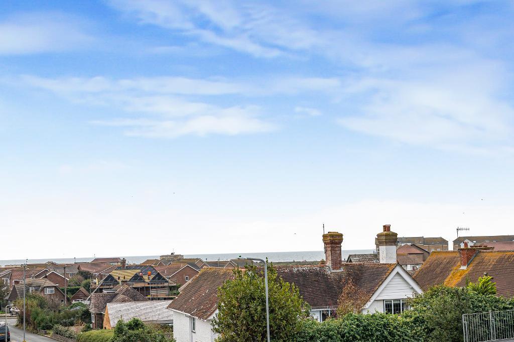 2 Bedroom Flat for Sale in Seaford, BN25 1QD