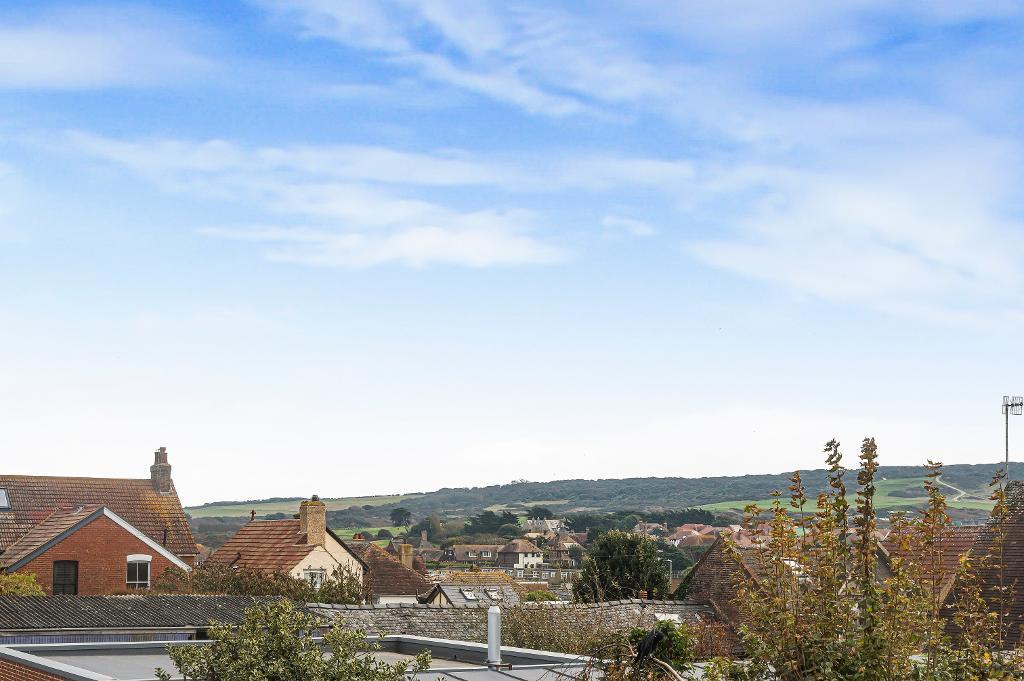 2 Bedroom Flat for Sale in Seaford, BN25 1QD