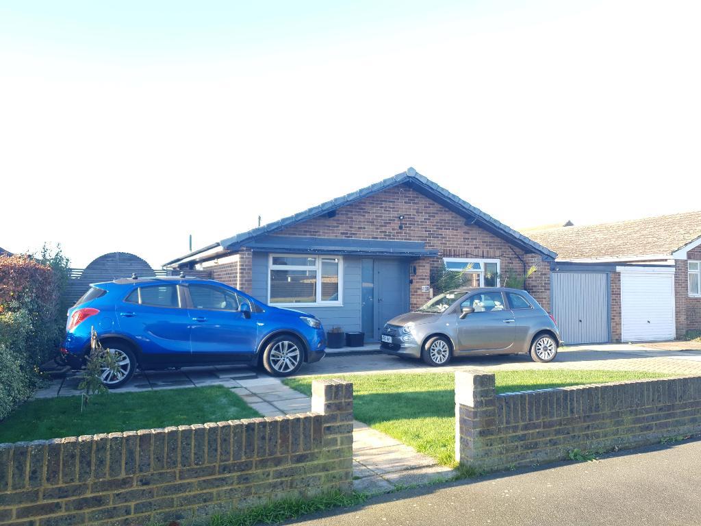 3 Bedroom Bungalow to Rent in Seaford, BN25 2RU