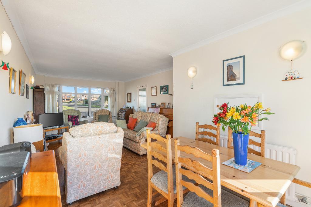 3 Bedroom House for Sale in Seaford, BN25 2NP