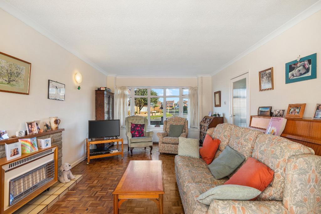 3 Bedroom House for Sale in Seaford, BN25 2NP