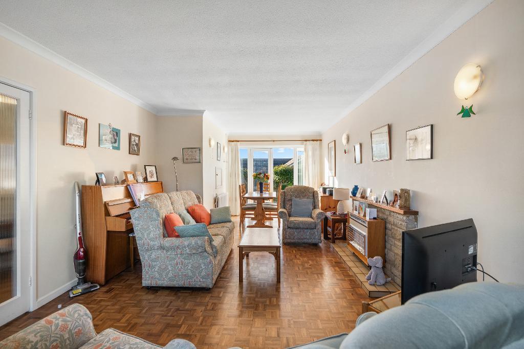 3 Bedroom House for Sale in Seaford, BN25 2NP