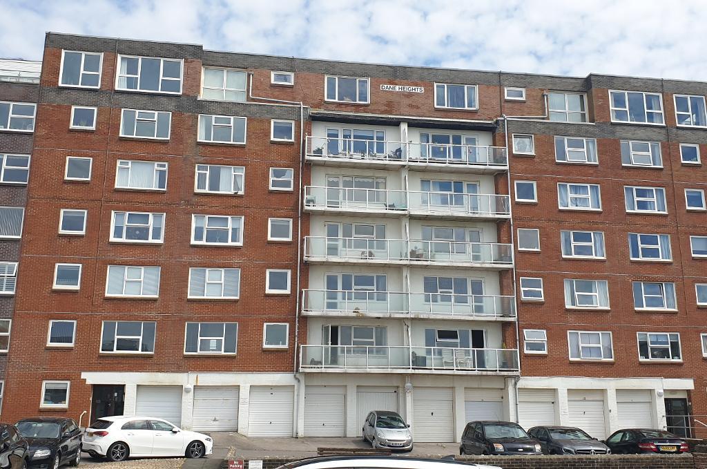 1 Bed Flat Property to Rent in Seaford, BN25 1EA by Newberry Tully