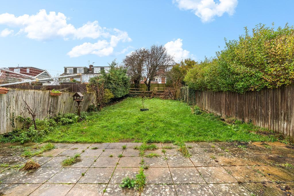 3 Bedroom House for Sale in Seaford, BN25 3HB