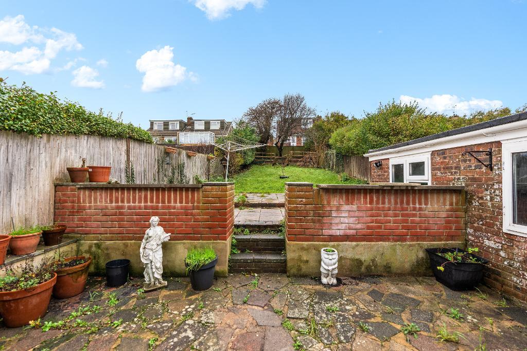 3 Bedroom House for Sale in Seaford, BN25 3HB