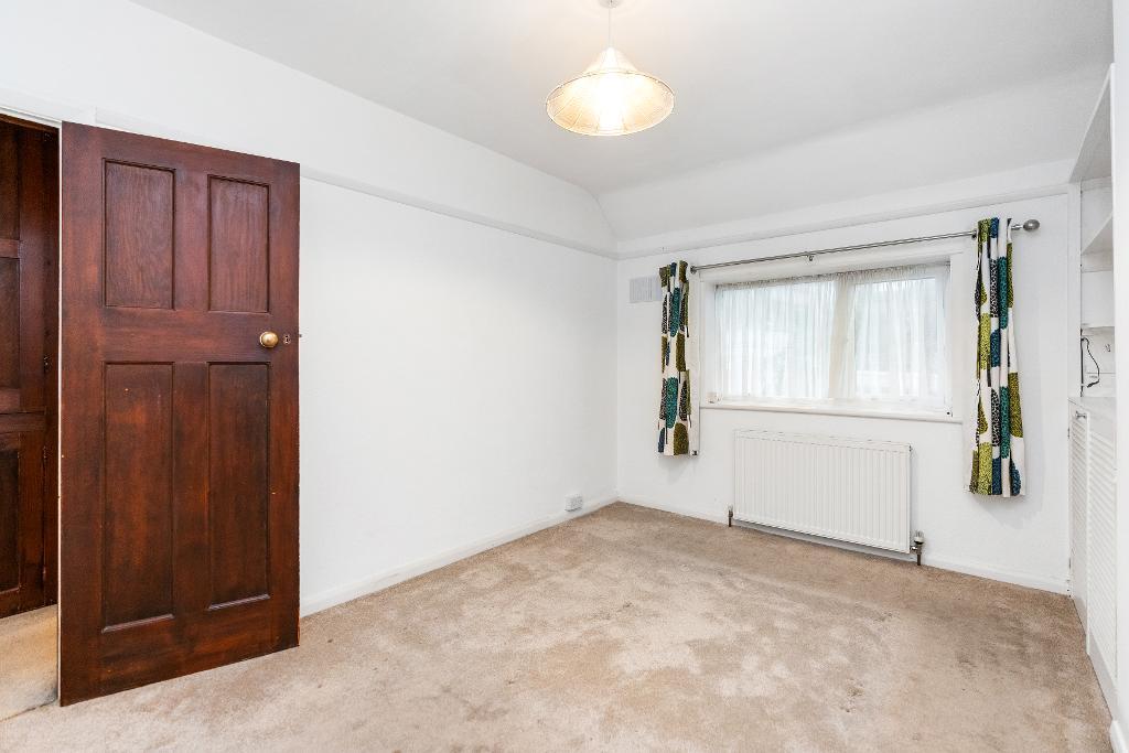 3 Bedroom House for Sale in Seaford, BN25 3HB