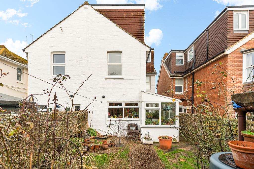 5 Bedroom House for Sale in Seaford, BN25 1AH