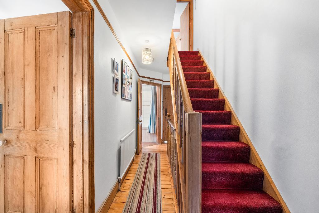 5 Bedroom House for Sale in Seaford, BN25 1AH