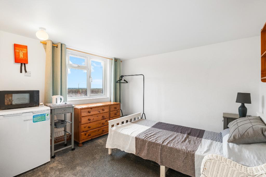 5 Bedroom House for Sale in Seaford, BN25 1AH