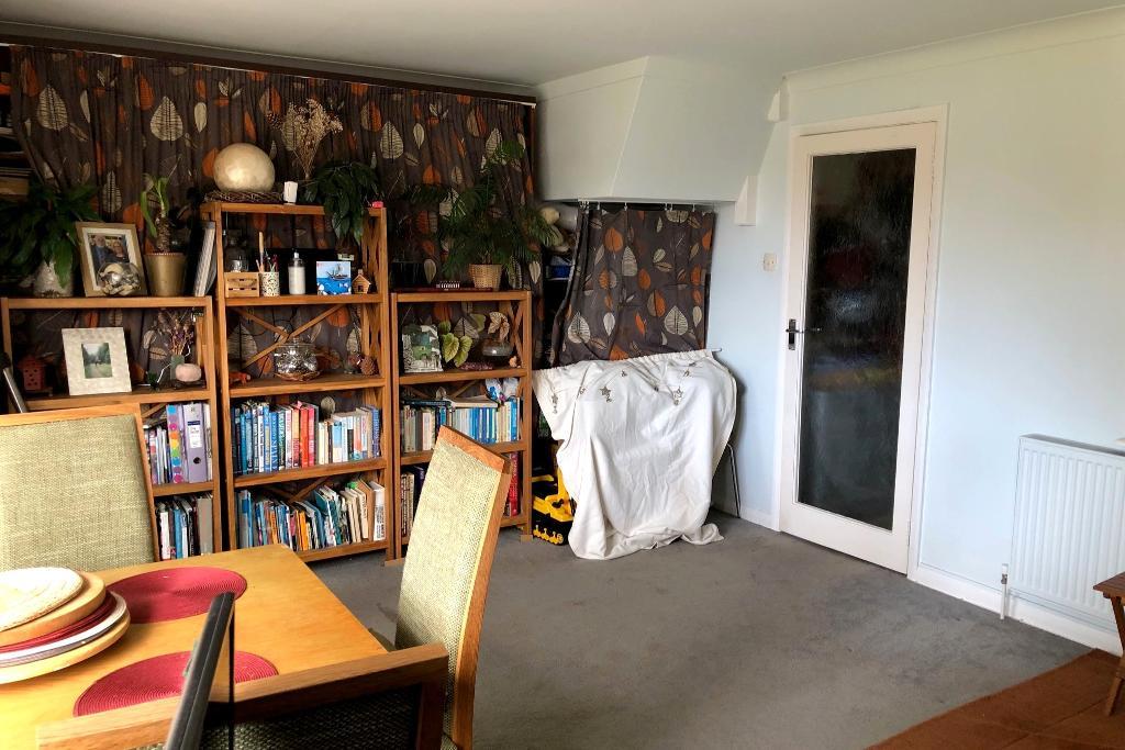2 Bedroom House for Sale in Seaford, BN25 1SQ