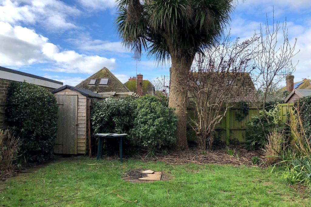 2 Bedroom House for Sale in Seaford, BN25 1SQ