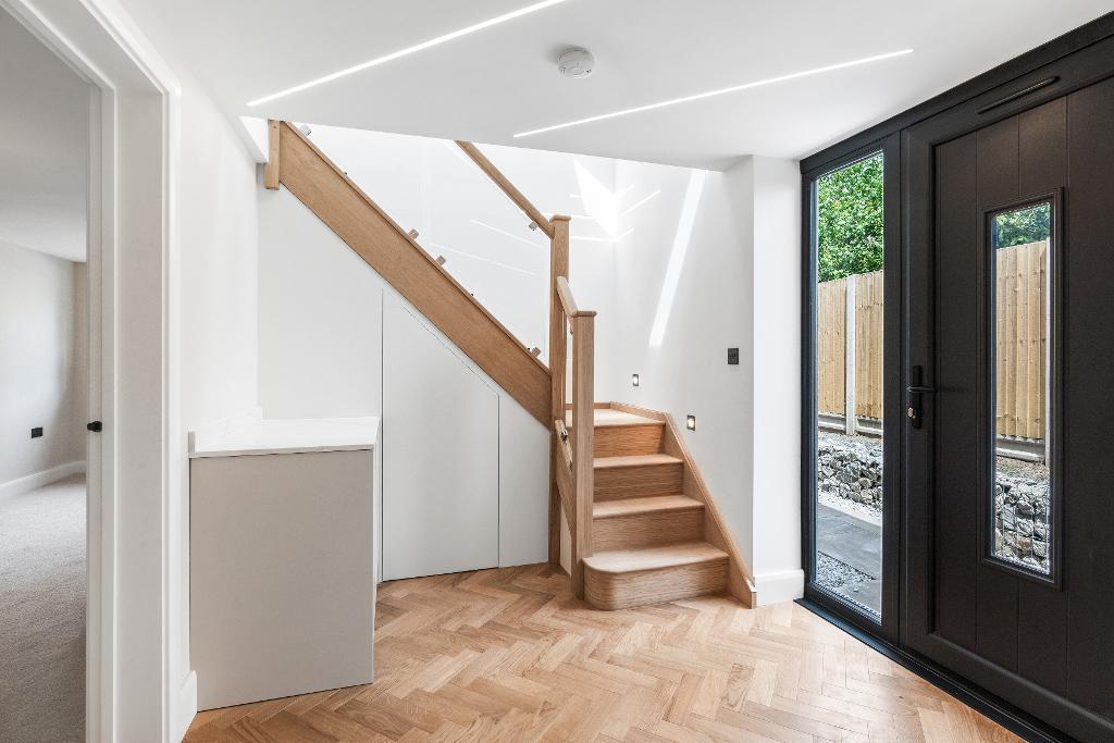 2 Bedroom House to Rent in Berwick, BN26 6SZ