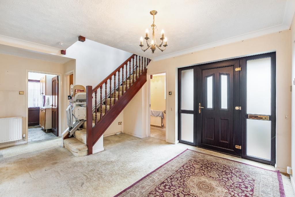 4 Bedroom House for Sale in Seaford, BN25 2HP