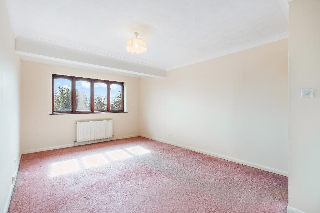 4 Bedroom House for Sale in Seaford, BN25 2HP