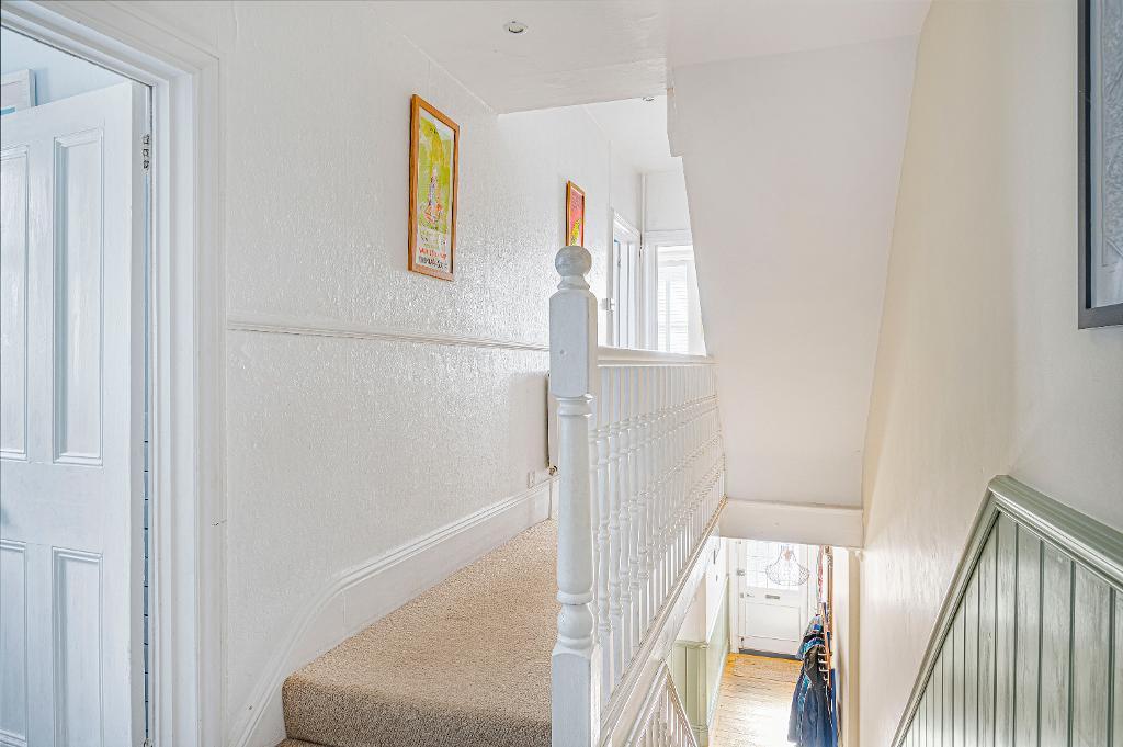 5 Bedroom House for Sale in Seaford, BN25 1RH