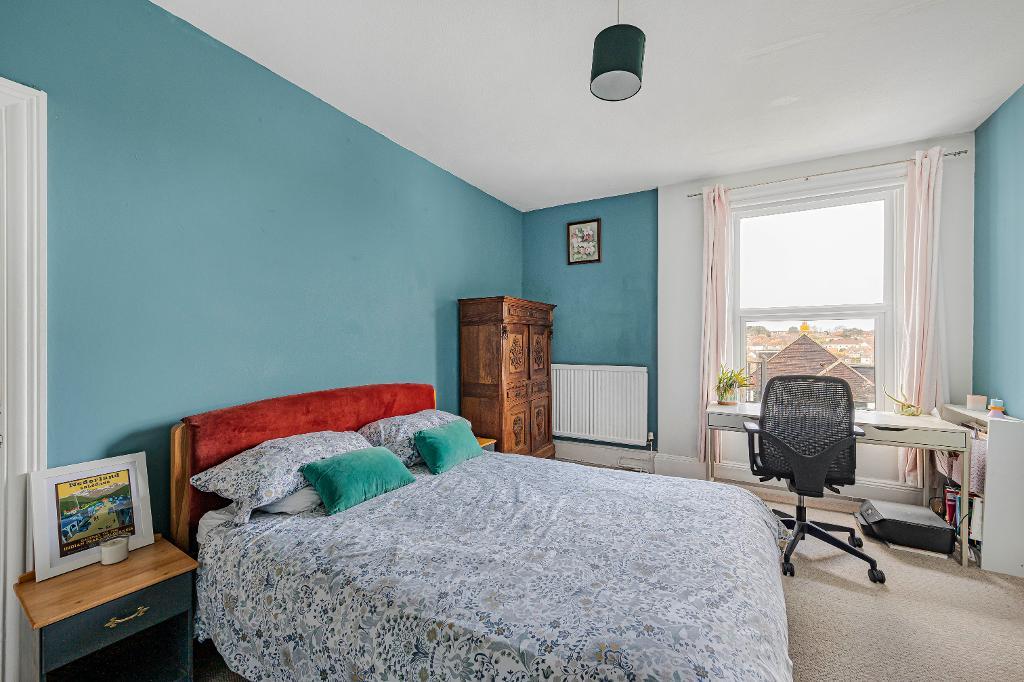 5 Bedroom House for Sale in Seaford, BN25 1RH