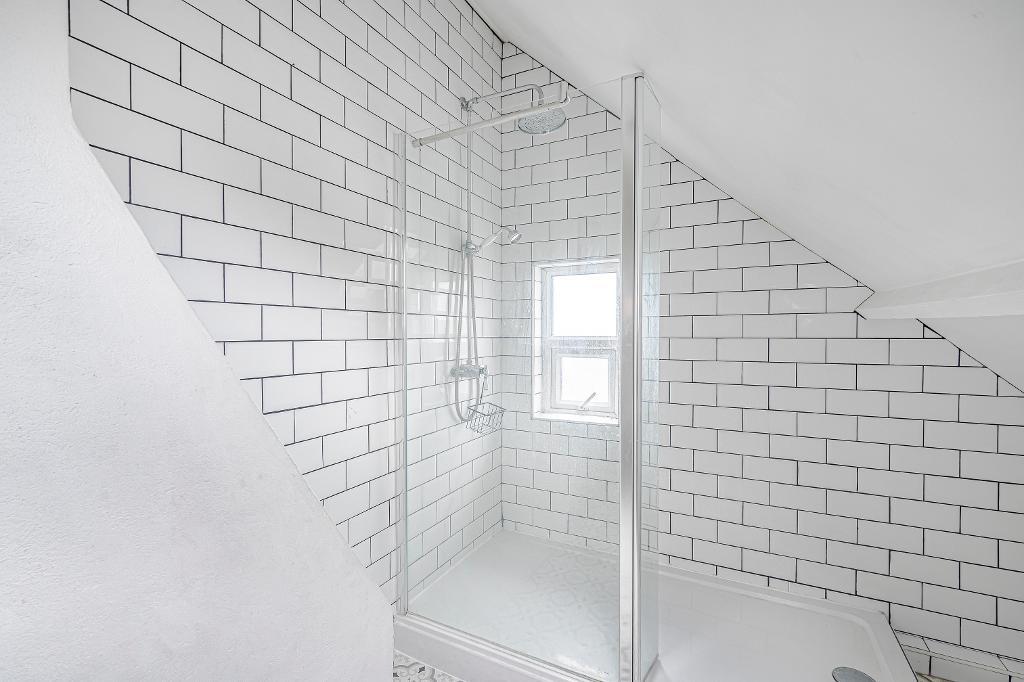 5 Bedroom House for Sale in Seaford, BN25 1RH