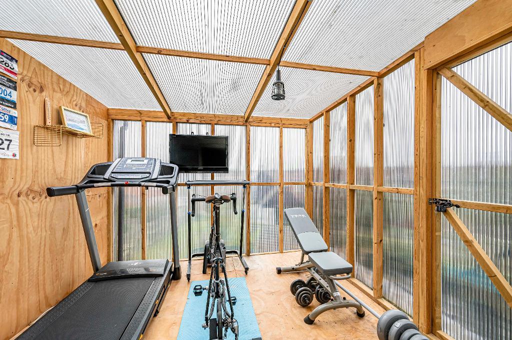 5 Bedroom House for Sale in Seaford, BN25 1RH