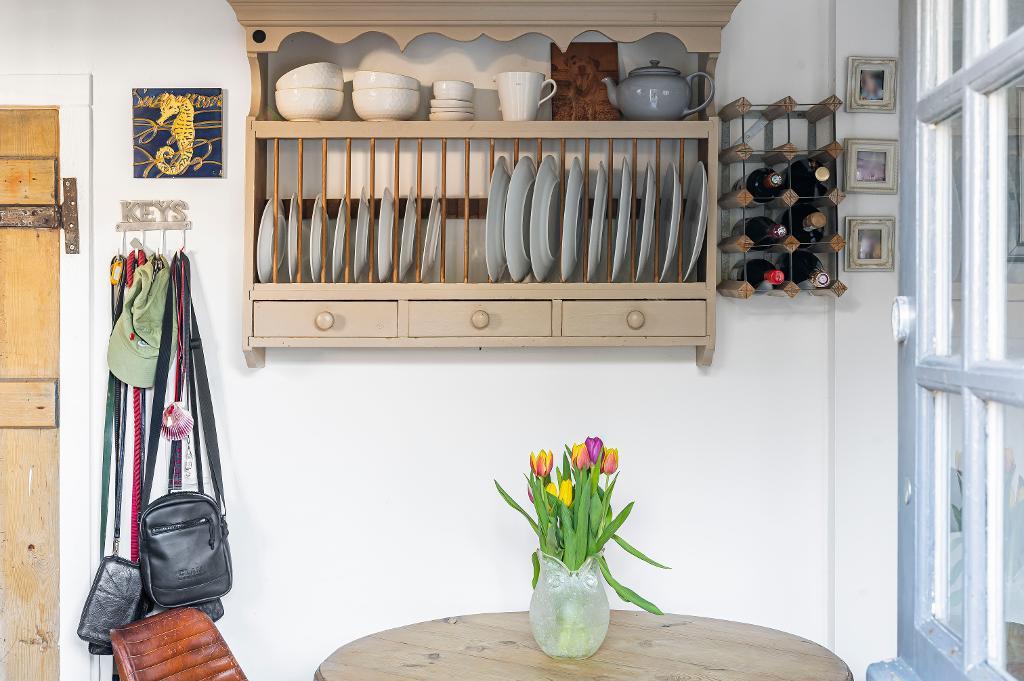 3 Bedroom House for Sale in Seaford, BN25 2AB