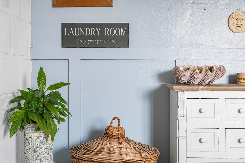 3 Bedroom House for Sale in Seaford, BN25 2AB